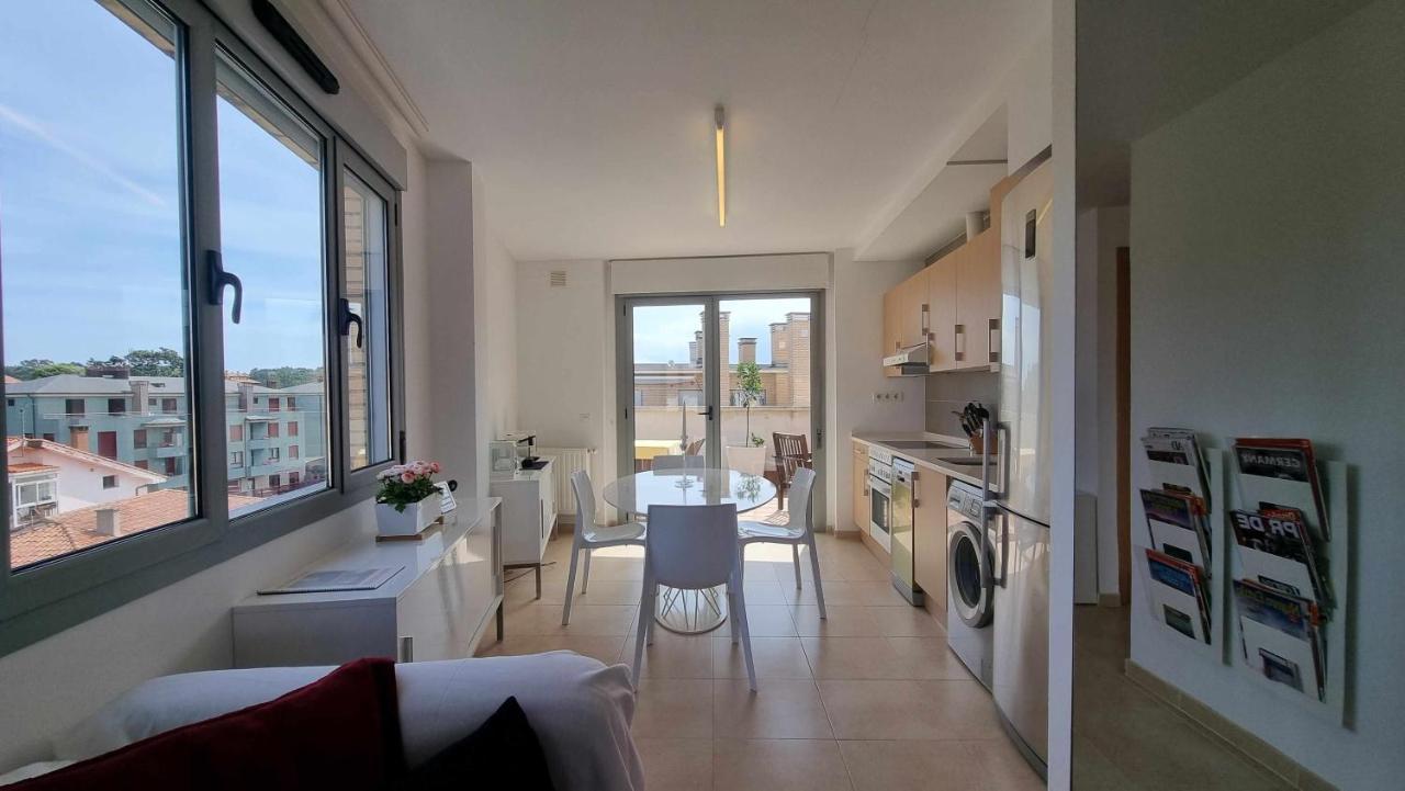 Apartamento El Atico De Anat Posada De Llanes Exterior foto